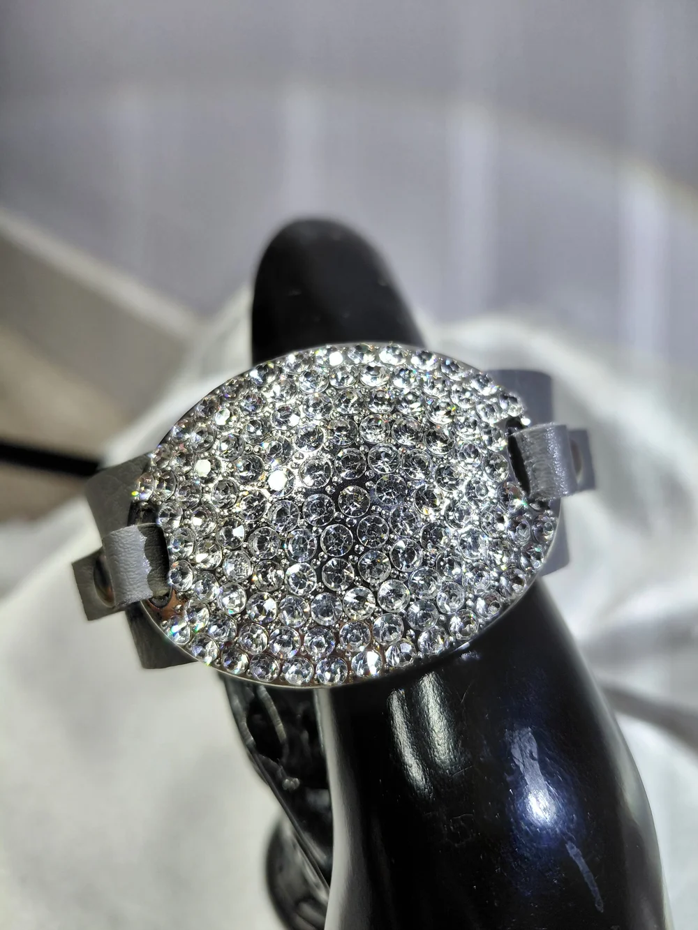 N/A elegant silver